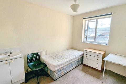 1 bedroom in a house share to rent, Rosedale Street, Sunderland SR1