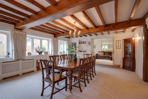 5 bedroom detached house for sale, Oak House, Knossington Road, Braunston