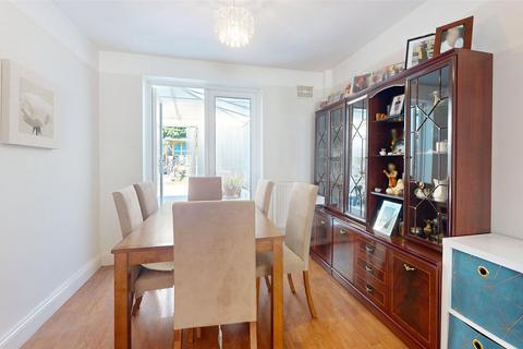 2 bedroom terraced house for sale, St. Peters Pavement, Basildon, Essex, SS14