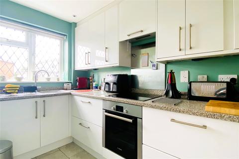 2 bedroom end of terrace house for sale, Staines-upon-Thames, Surrey TW18