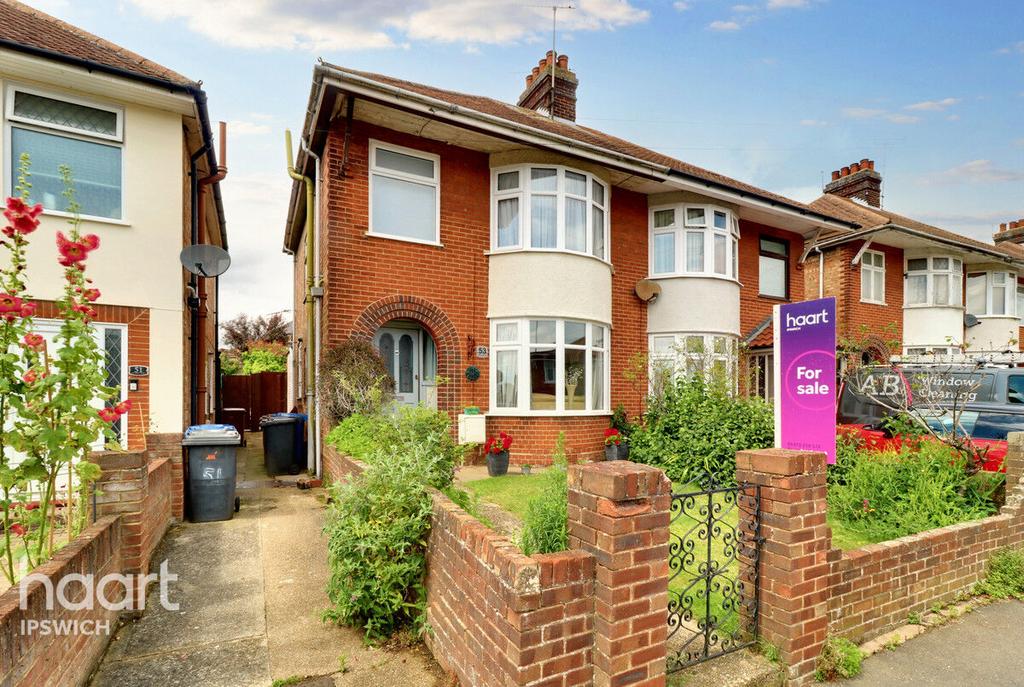 Ashcroft Road, Ipswich 3 bed semidetached house for sale £280,000