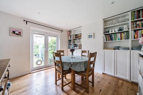 30 Stonedene Close, Forest Row, RH18 5DB
