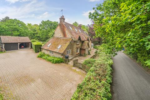 5 bedroom detached house for sale, Pitch Place, Thursley, Godalming, Surrey, GU8