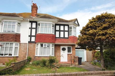 1 bedroom flat to rent, Seamill Park Crescent, Worthing, West Sussex, BN11