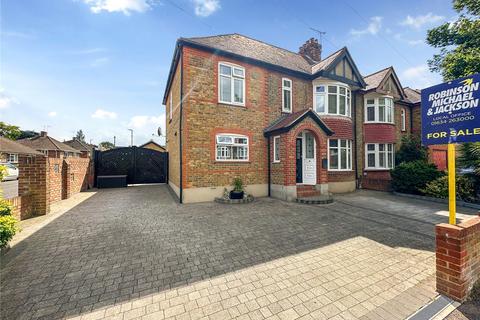 40 Broadview Avenue, Gillingham, ME8 9DD