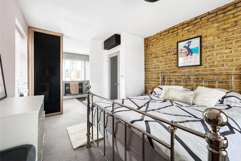 40 Broadview Avenue, Gillingham, ME8 9DD