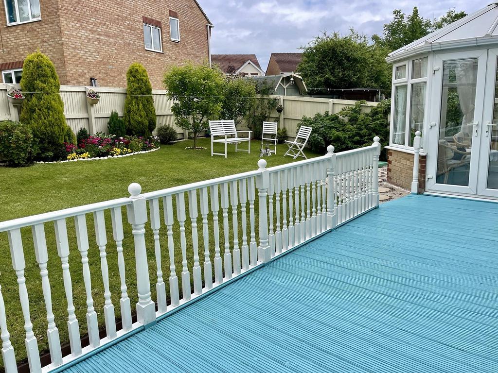 Outside Picture 4