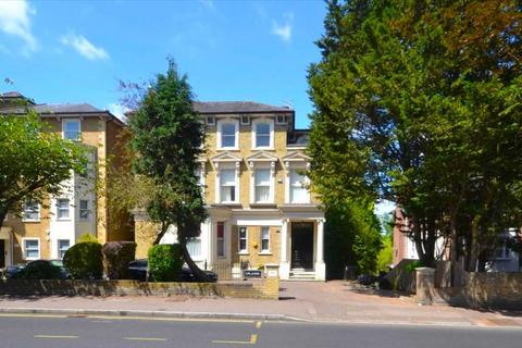 3 bedroom apartment to rent, Uplands, London Road, Harrow on the Hill