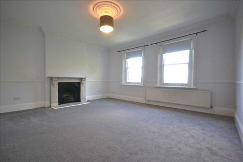 3 bedroom apartment to rent, Uplands, London Road, Harrow on the Hill