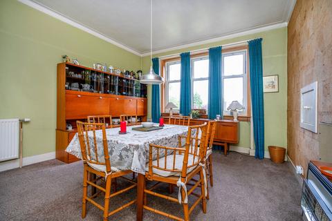 22 Learmonth Gardens, Edinburgh, EH4 1HA