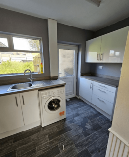 3 bedroom terraced house for sale, Owlwood Drive, M38 0ER