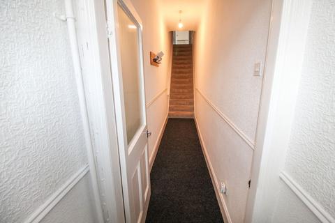 3 bedroom flat for sale, Cowpen Road, Blyth, (pair of flats for sale)