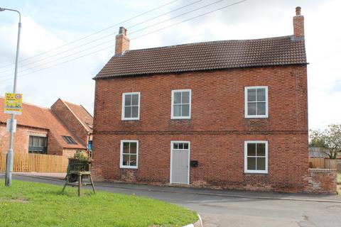 5 bedroom house to rent, Johns College Farmhouse, Main Street, Tuxford, Nottinghamshire, NG22