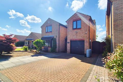 4 bedroom detached house for sale, Charles Road, Peterborough PE7