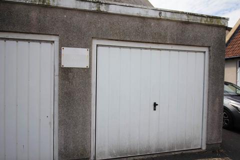 Garage to rent, Ellenborough Park South, Weston-super-Mare