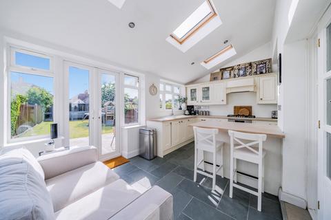 9 Canada Road, Cobham, KT11 2BB