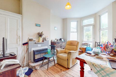 3 bedroom terraced house for sale, 80 Boundary Road, Turnpike Lane