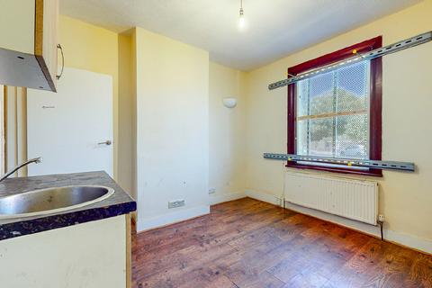 4 bedroom terraced house for sale, 107 Woodheyes Road, Neasden