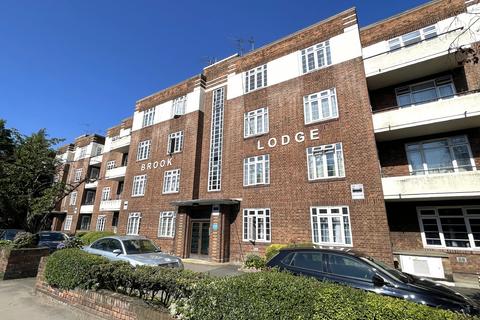 4 bedroom flat for sale, Flat 21 Brook Lodge, North Circular Road, Brent Cross