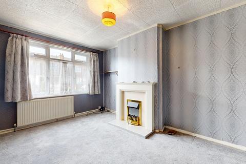 3 bedroom terraced house for sale, 47 Somerset Gardens, Hornchurch