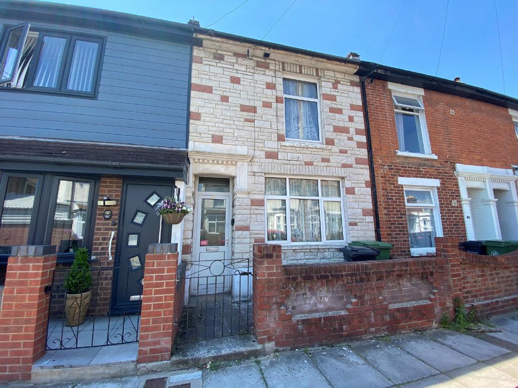 44 Mafeking Road, Southsea 3 bed terraced house £110,000