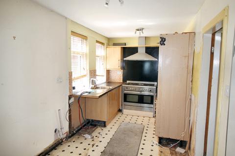 3 bedroom semi-detached house for sale, 10 Delius Avenue, Bradford