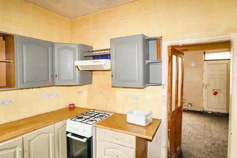 3 bedroom terraced house for sale, 24 Alma Street, Sticker Lane, Bradford