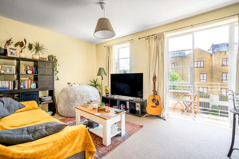 2 bedroom apartment to rent, Roy Square, London, E14