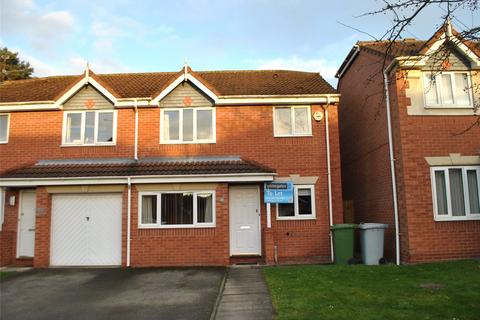 3 bedroom semi-detached house to rent, Howard Gardens, Newark, Nottinghamshire, NG24