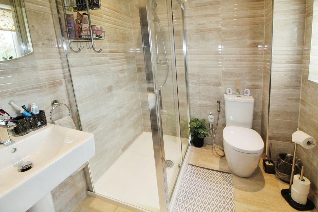 Ensuite one