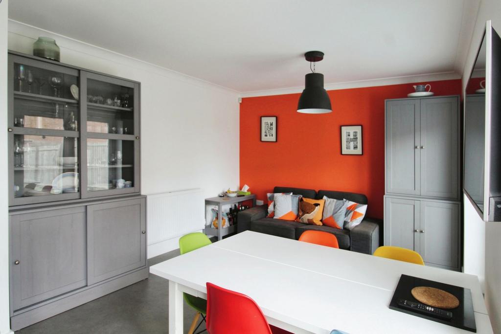 Kitchen/breakfast/family room