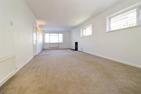5 Abbots Close, Fleet, GU51 3RF
