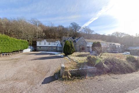 Property for sale, Fort William PH33