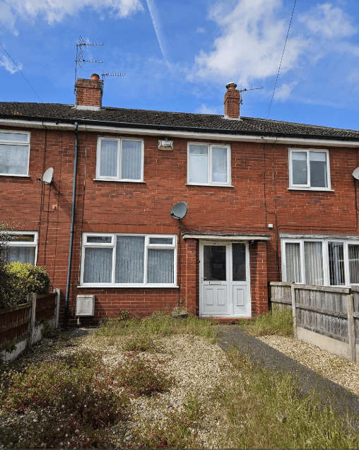 69 Wigan Road, WN7 5AG 3 bed terraced house for sale £135,000