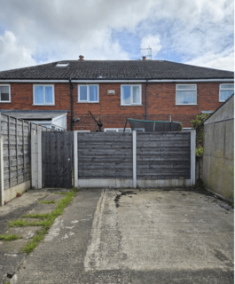 3 bedroom terraced house for sale, 69 Wigan Road, WN7 5AG