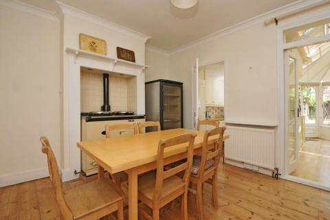 2 bedroom semi-detached house for sale, Richmond,  Richmond TW9 1,  TW9