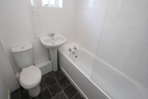 2 bedroom house to rent, Eagle Road, St Athan, Vale of Glamorgan