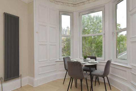 2 bedroom flat for sale, 8/5 Viewforth Square, Bruntsfield, Edinburgh, EH10 4LP