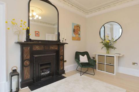 2 bedroom flat for sale, 8/5 Viewforth Square, Bruntsfield, Edinburgh, EH10 4LP