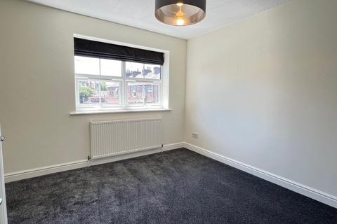 2 bedroom end of terrace house to rent, Catherine Court, York, North Yorkshire, YO10