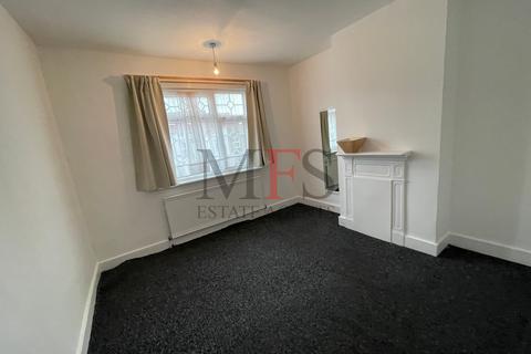 3 bedroom semi-detached house for sale, Norwood Gardens, Southall, UB2