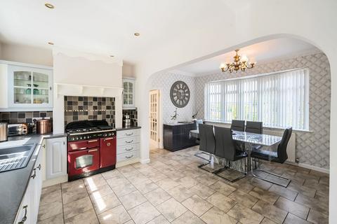 4 bedroom detached bungalow for sale, Maytree Drive, Kirby Muxloe