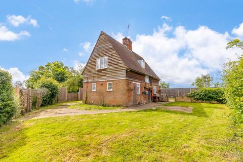 3 bedroom detached house for sale, Park Lane, Old Knebworth, Hertfordshire, SG3