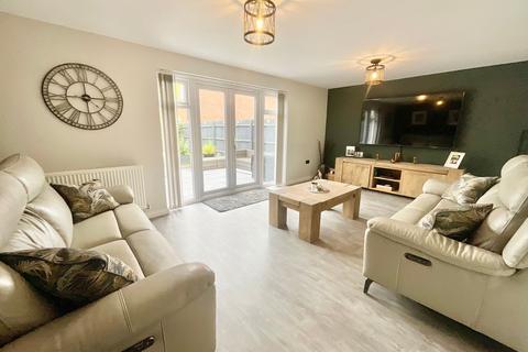 4 bedroom detached house for sale, Doney Place, Stone, ST15