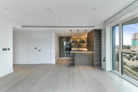2 bedroom apartment to rent, Cascade Apartments, White City Living, London, W12