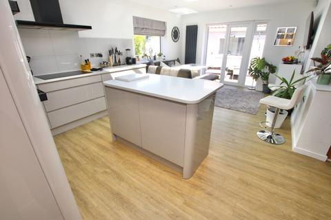 Wood Farm Cottage Manston Road, Manston, Ramsgate, CT12 5AY