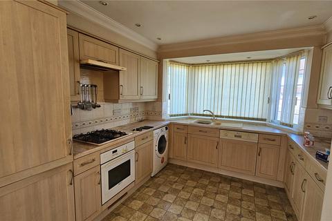 15 Balmoral Close, Rustington, Littlehampton, BN16 3UT