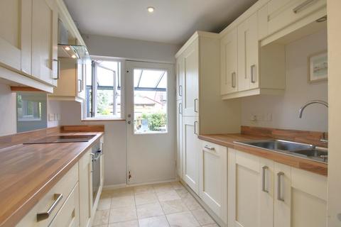 48 Dickens Dell, Totton, Southampton, SO40 8FJ
