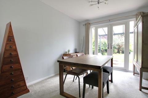 48 Dickens Dell, Totton, Southampton, SO40 8FJ