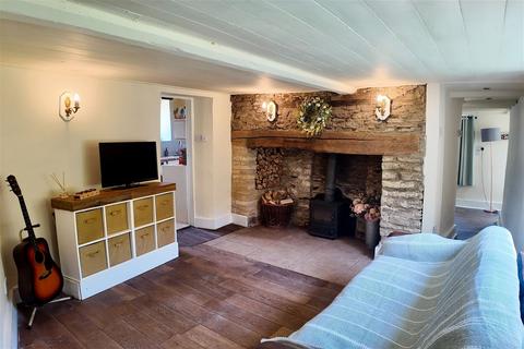 1 bedroom cottage for sale, The Square, Bampton OX18